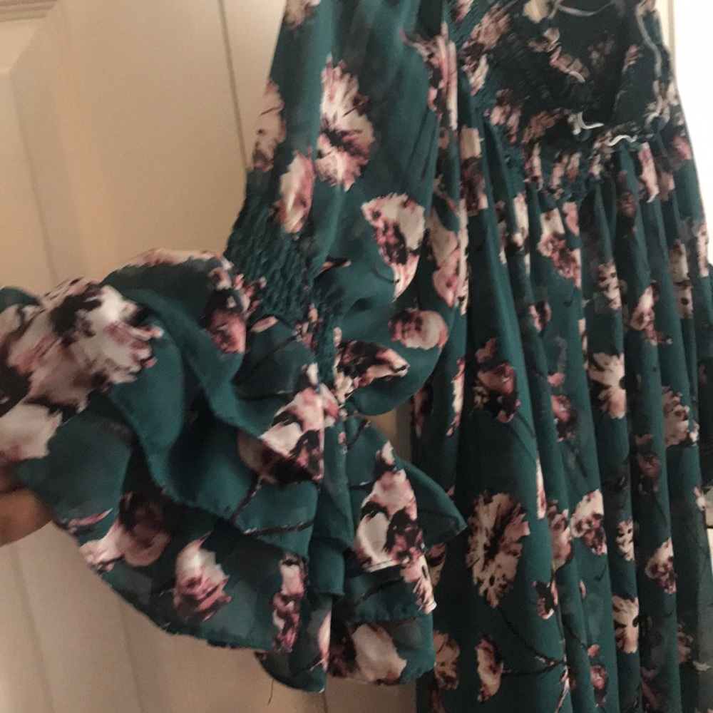 Off shoulder top🎈. 2X - Picture 2 of 3